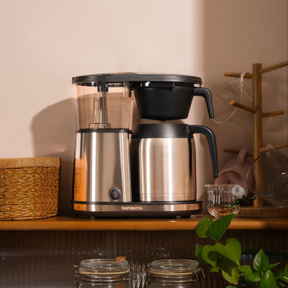 Cafetera de goteo Connoisseur de 8 tazas — Preparación de precisión, jarra térmica