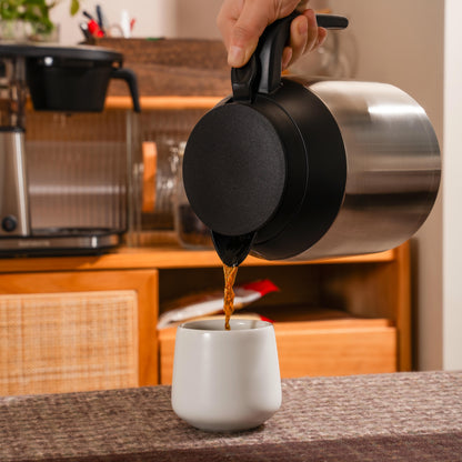 Cafetera de goteo Connoisseur de 8 tazas — Preparación de precisión, jarra térmica