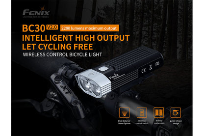 Linterna LED para bicicleta Fenix BC30 V2 de doble haz — 2200 lúmenes, haz de 186 metros