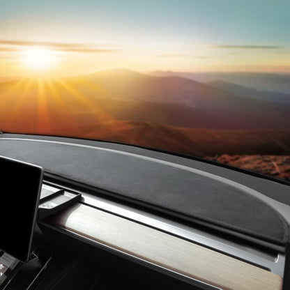 Dashboard blackout mat for Model 3 Highland / Model Y Juniper | TESERY
