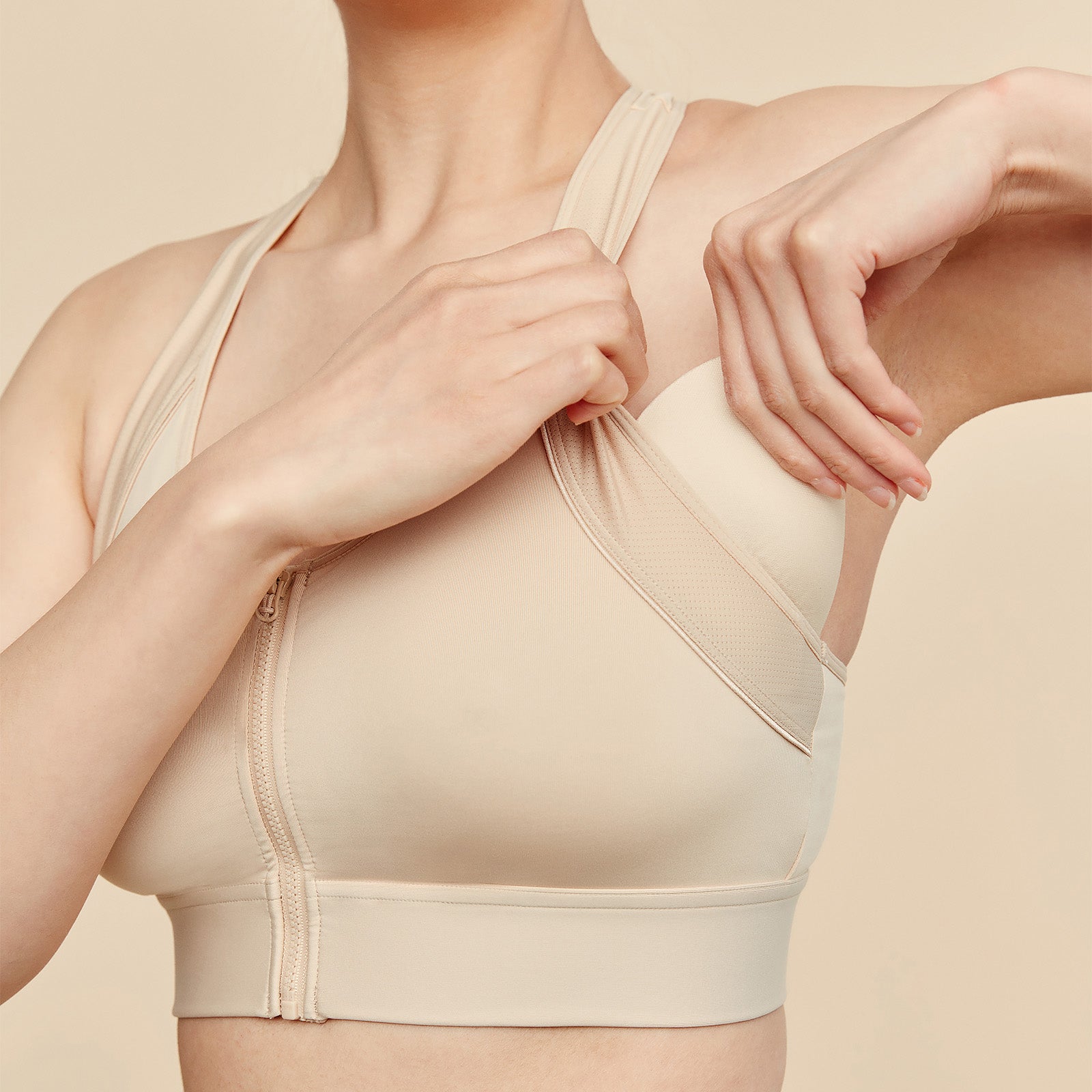 Hero Front‑Closure Sports Bra - Buff